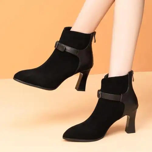 高跟磨砂短靴女真皮韩版粗跟短筒靴尖头女靴加绒时装靴磨砂瘦瘦靴