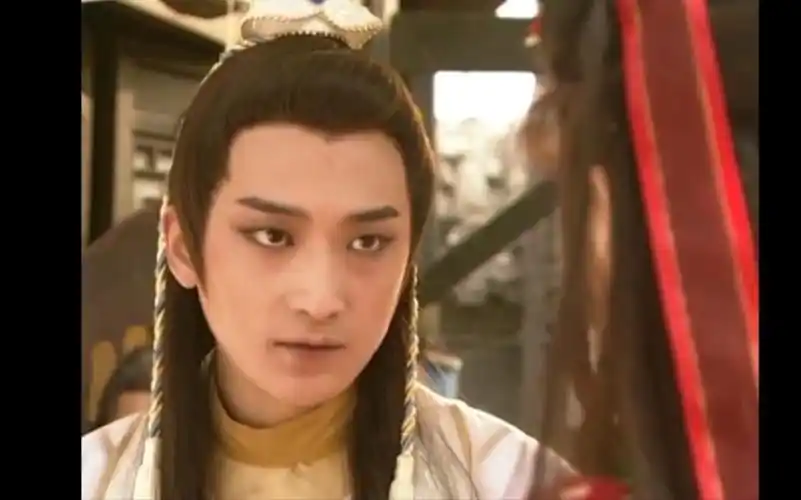 邵峰石惊天霹雳菩萨1石惊天阿舍第一次见面