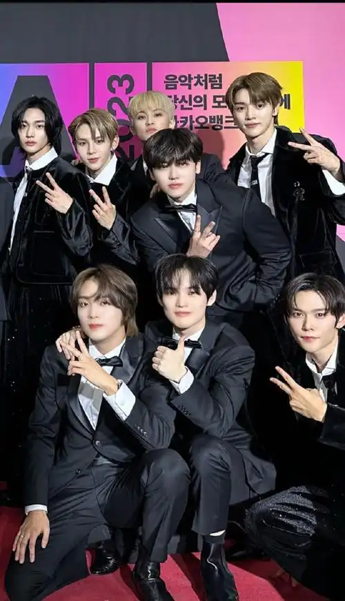 smtown男团合影只给nctdreamp图