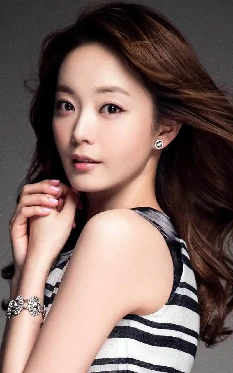 韩国美女全素敏大图安卓手机壁纸-明星-手机壁纸下载-美桌网