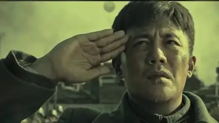 《八佰》护旗片段