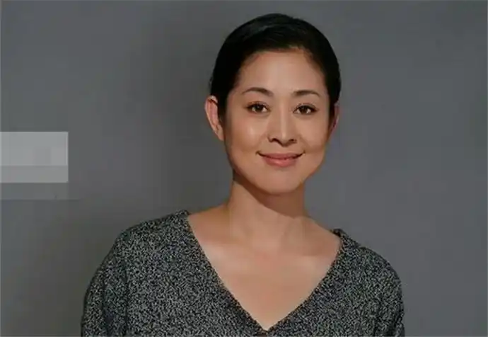 倪萍亲妹妹倪炜正面照曝光倪炜个人资料老公家境遭起底