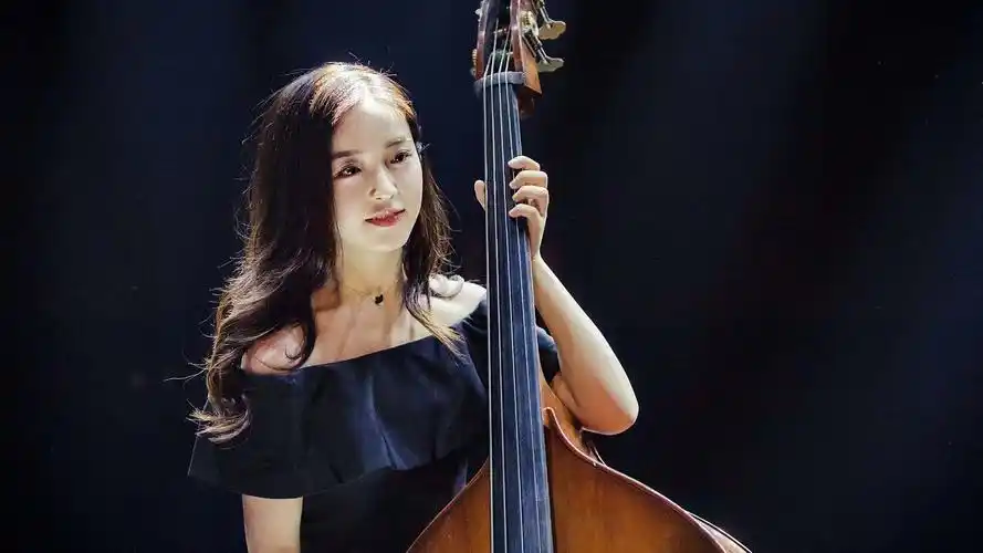 金雯昕竹马钢琴师收官新剧呈现甜心侠女形象