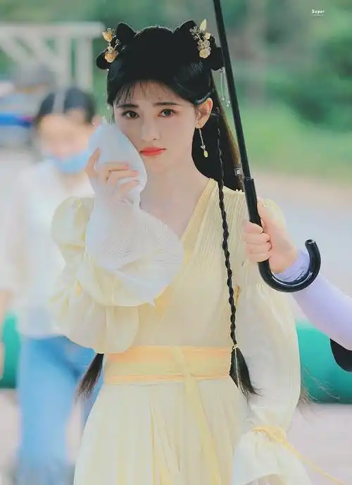 鞠婧祎汉服照(鞠婧祎汉服照片)-天晟网