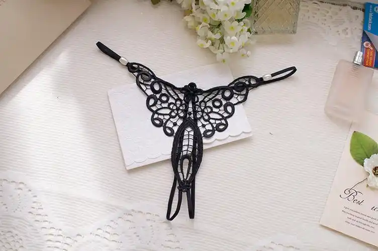 萝莉朵性感珍珠镂空透明女士诱惑开裆情趣内衣真人实拍低腰丁字裤