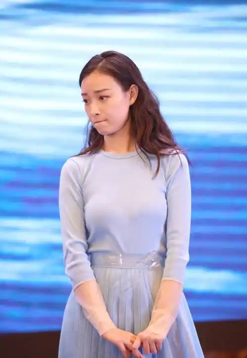 倪妮:被张艺谋"分手"后,成名全是血泪史,如今苦尽甘来