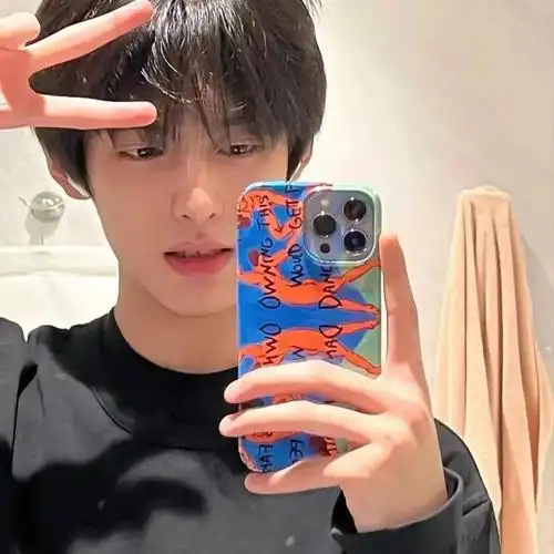 2023最新帅气自拍男生头像