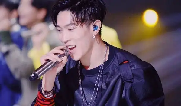 马伯骞家境被扒豪宅环境堪称建筑艺术大热美剧曾借用过场地