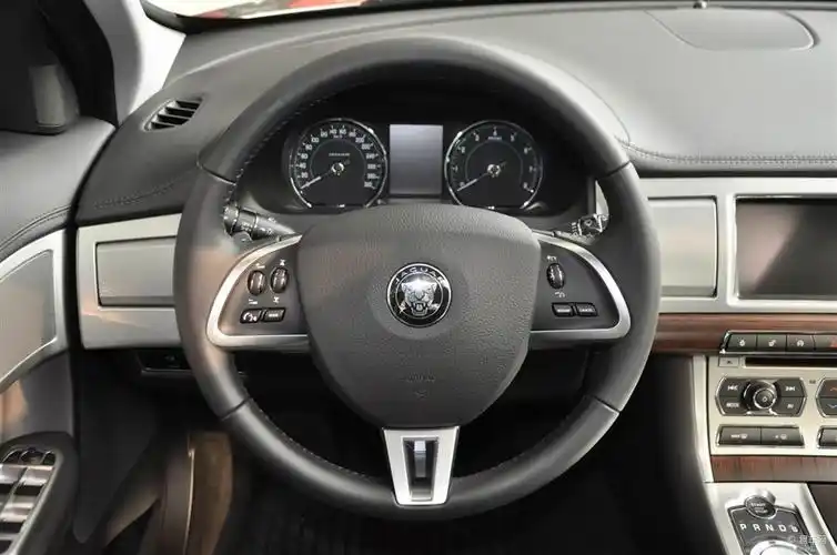 0t 风华版方向盘汽车图片-汽车图片大全】-易车网