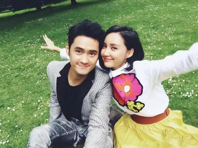 娱乐圈怕老婆的4位男明星,袁弘吃妻子剩饭,李承铉负责带娃