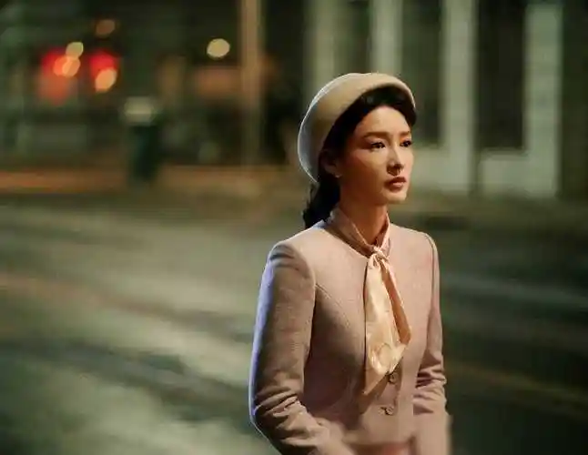 李沁新剧获认可,演艺事业稳步上升!