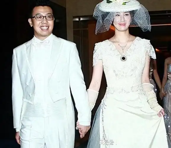 黄龄|歌曲|军校|军训|万物生|战争法|时光音乐会|金星(舞者)_网易订阅