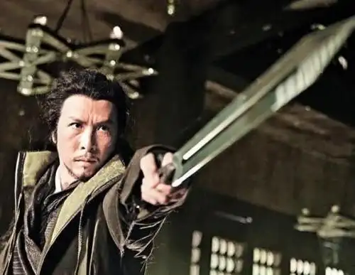 四个拿刀最帅的男明星吴京甄子丹上榜古天乐是永恒的经典