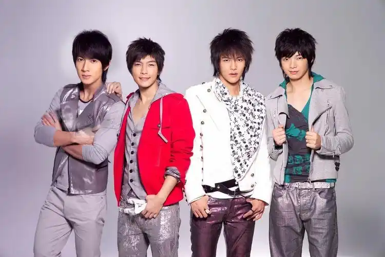 吴尊生日独家爆料粉丝福利, 飞轮海成员再度惊喜合体