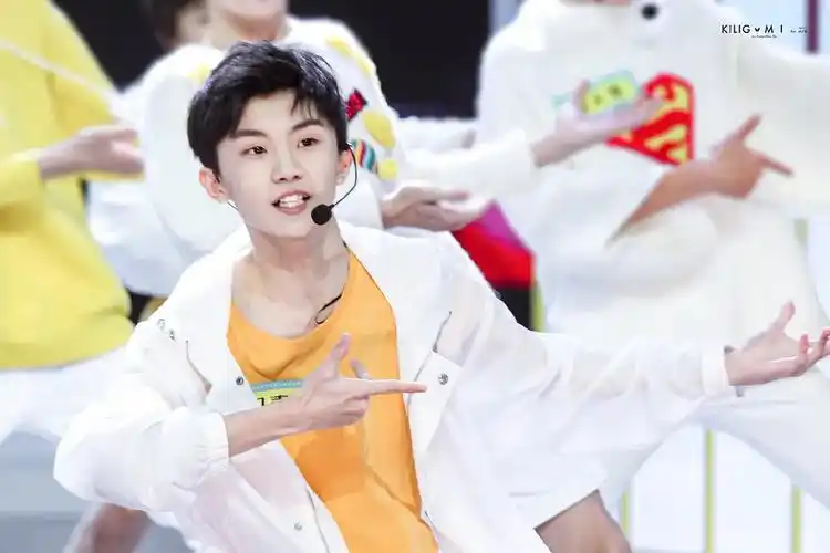 马嘉祺快乐大本营回顾期待第三次快乐大本营