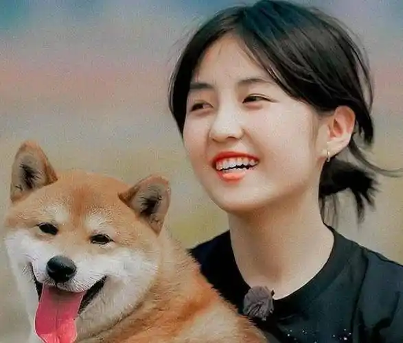 原创原创8岁作为冯女郎19岁是四小花旦之首张子枫是谁在力捧