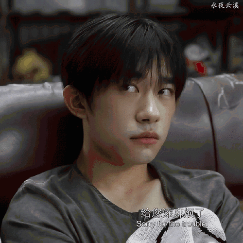 李必,韦一航,杨小羊谁最好欺负#易烊千玺宝马新生代代言人