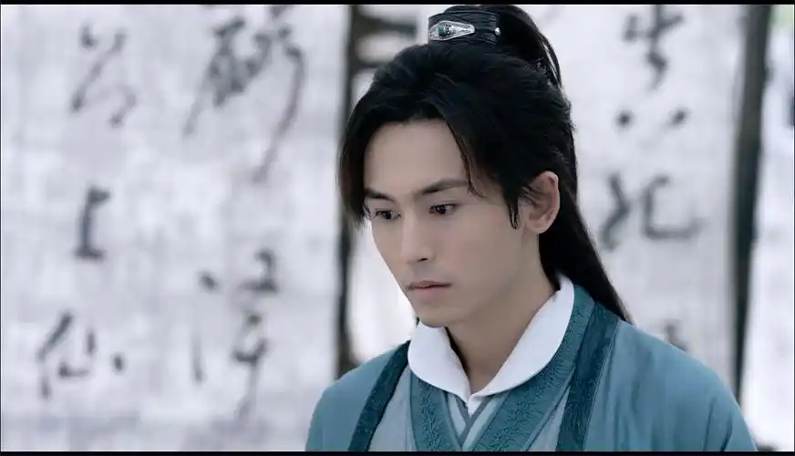 为啥今天周子舒的衣服突然精致了起来