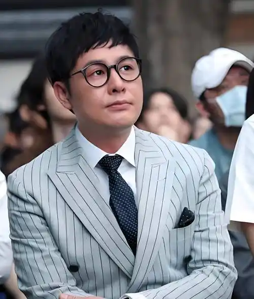 鞠婧祎:如何走出事业低谷!郑爽:何去何从?