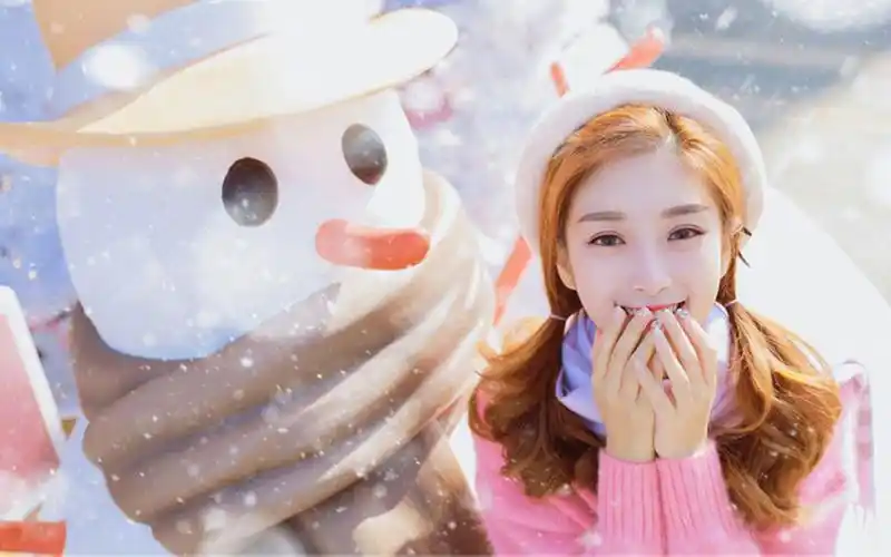 甜美粉色系少女可爱写真高清壁纸