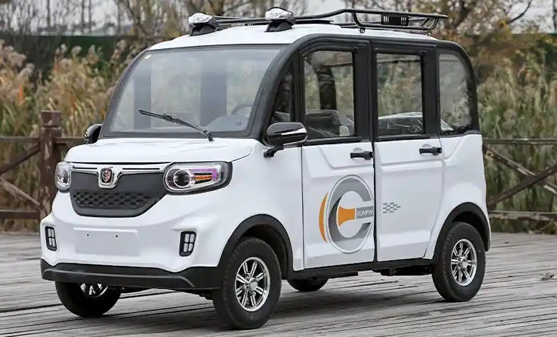 1万元左右,这3款四轮电动车,最大续航120公里,适合老年人代步