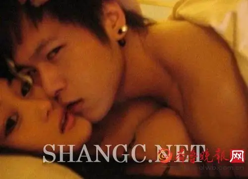 张馨予豪放照全集 揭张馨予和李晨,吴卓羲情史