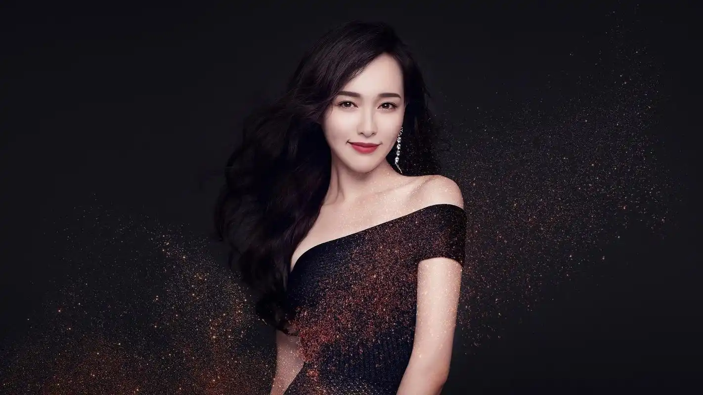 唐嫣明星风尚壁纸6