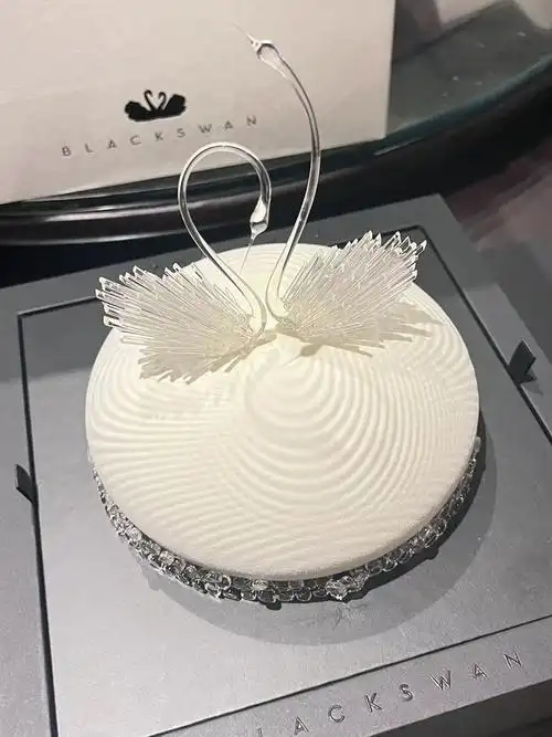 好利来低温蛋糕怎么样 黑天鹅蛋糕(焕新涨价咯)_什么值得买