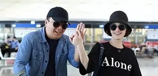 回顾演员徐梵溪男友花5亿娶李小冉她低调成全至今未婚无子