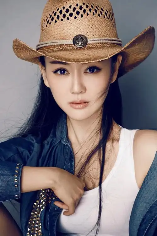 从"古装女神"到"旗袍新秀",张定涵突破演绎《一身孤注掷温柔》虞夫人