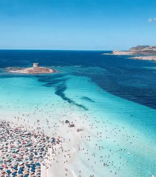 准备夏天去海边意大利最美的十个白色海滩了解一下