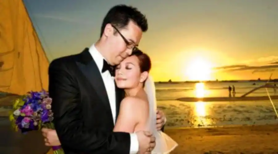 梁静茹终究还是无法躲过宿命的婚姻魔咒