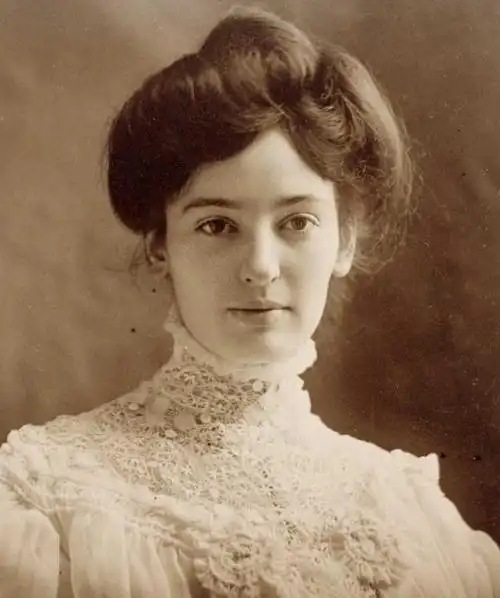 20年代波波头40年代胜利卷30年代和50年代发型又是怎样的