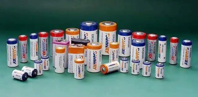 各种电瓶蓄电池习惯上指铅酸蓄电池,也是二次电池;燃料电池,即活性