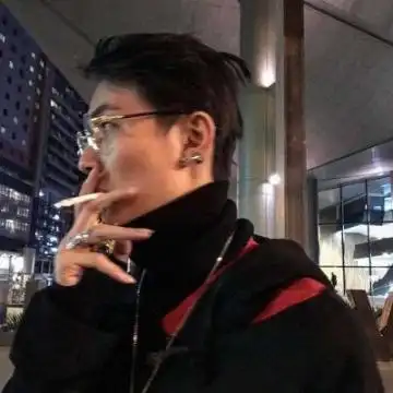 头像男微信头像图片成熟霸气从此抽烟喝酒闭口不谈天长地久