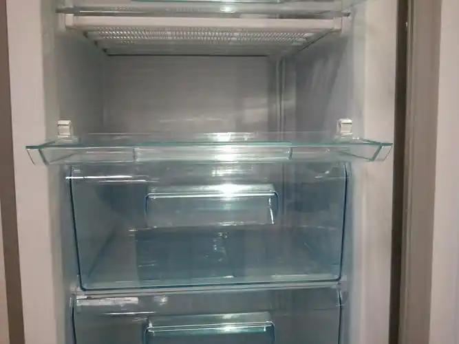 单门高效环保省电冷冻抽屉冰箱