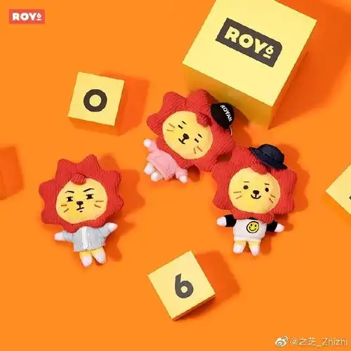 roy6x盲盒狂喜96新款包包还带了龙龙和小老弟玩,那电视机呢这个拖鞋