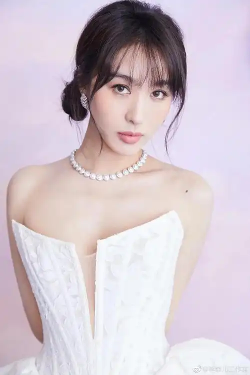李菲儿的美丽图片|李菲儿_手机网易网