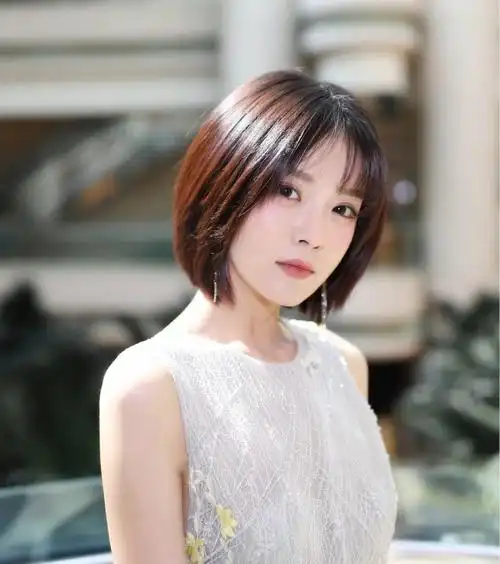 甜过初恋的短发发型,不仅修饰脸型,看起来还显年轻好几岁呢
