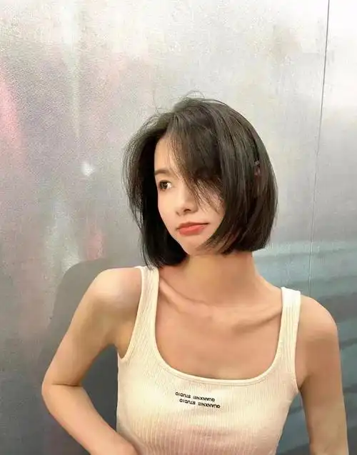 超短个性短发,经典百变波波头发型和修颜时尚锁骨发,无论是哪一种发型
