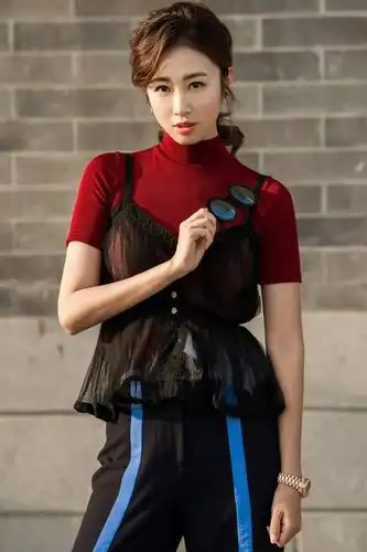 韩云云搭档陈赫亮相总动员2机智娇妻实力圈粉