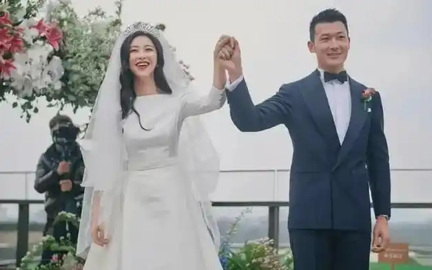 朱珠的坎坷情史被扒:一生爱过四个男人,最终嫁给普通人