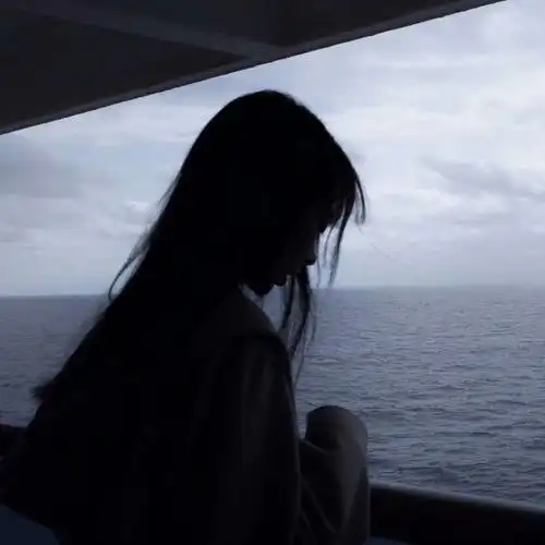 有的人很幸运,有幸可以和那个人走到一起,并且白头到老,像极了小说里