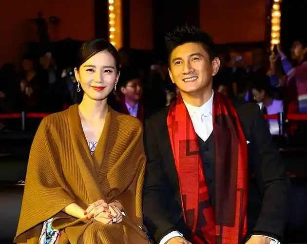 刘诗诗:我这辈子最正确的决定,就是为大17岁的丈夫吴奇隆生儿子_舞蹈