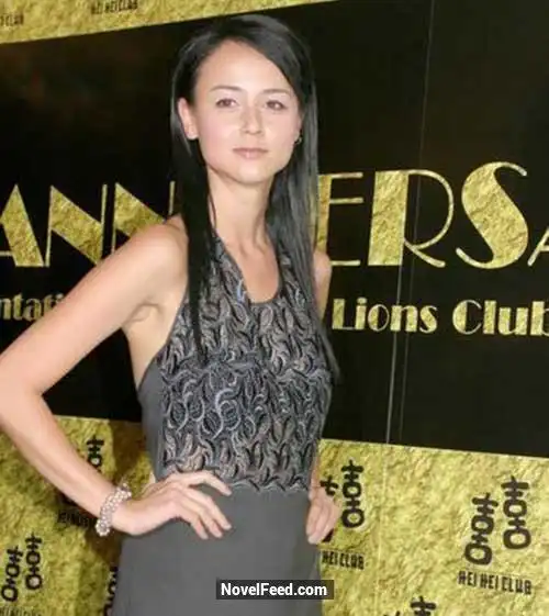 娱乐圈公开出柜的30位同性恋艺人,你绝对想不到他们也是同性恋!