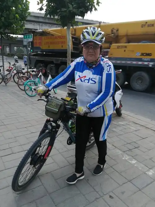 骑行树木园娄河摘桃