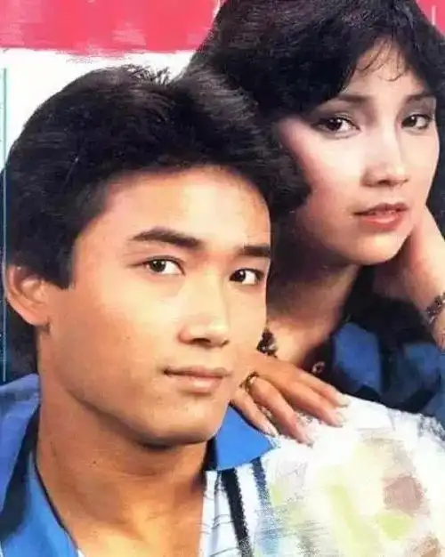 快被遗忘男演员的,和妻子低调恩爱40年,如今67岁孤独生活!