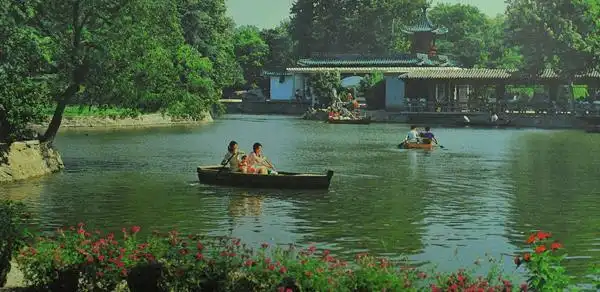 上世纪8090年代江城武汉老照片重回旧日时光