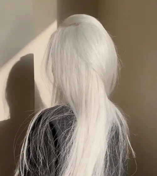 柔夏可以染白发吗