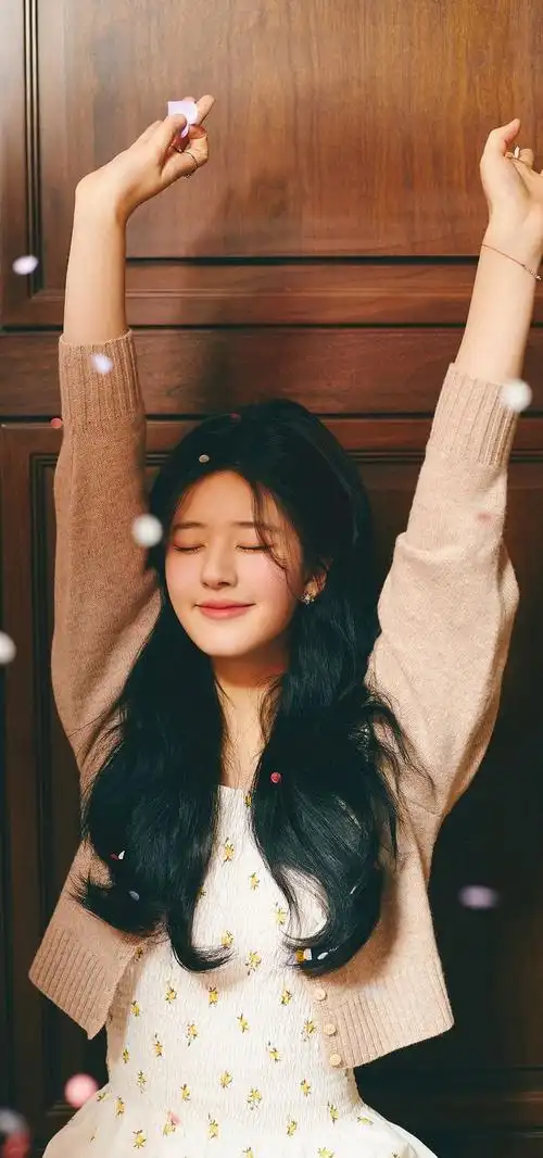 流浪骑士_从别致的七转采于2021-11-27 13:02:41赵露思灵感来源_晾怂